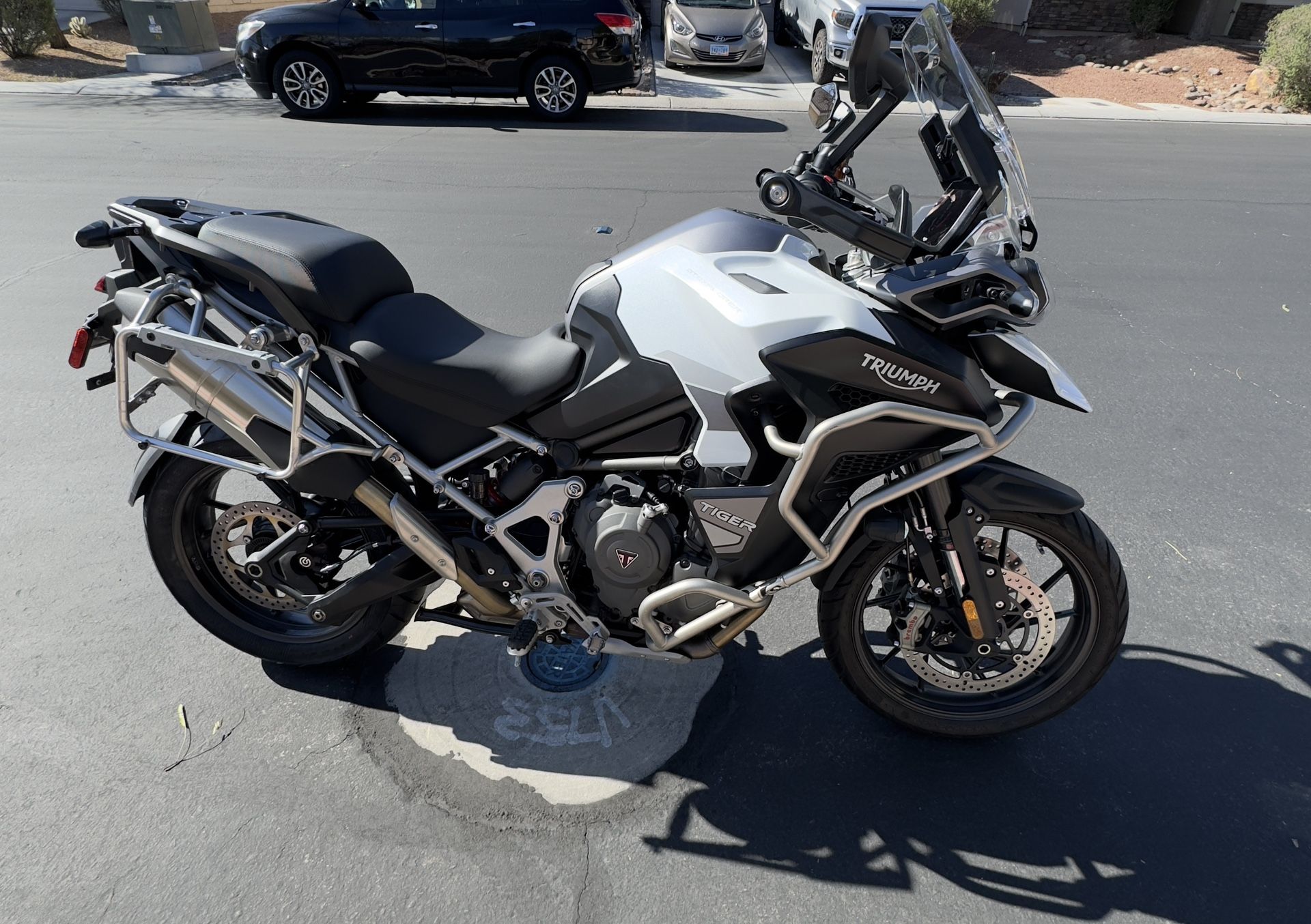 2023 TRIUMPH Tiger 1200