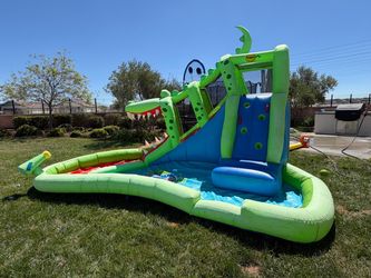 Inflatable jumper