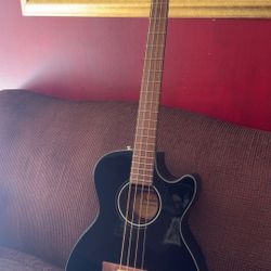 4 String Fender Guitar