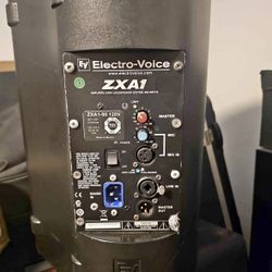 Ev zxa190 8” powered speaker with soft case