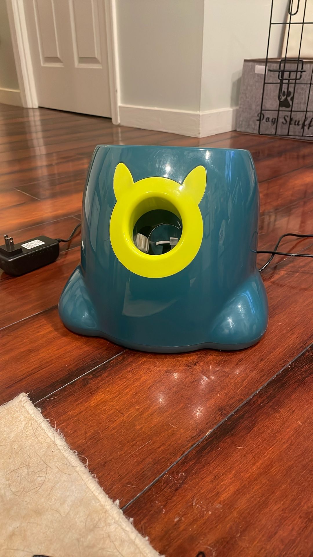 Automatic Dog Ball Thrower