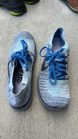 Nike Free Run RN Flyknit shoes.