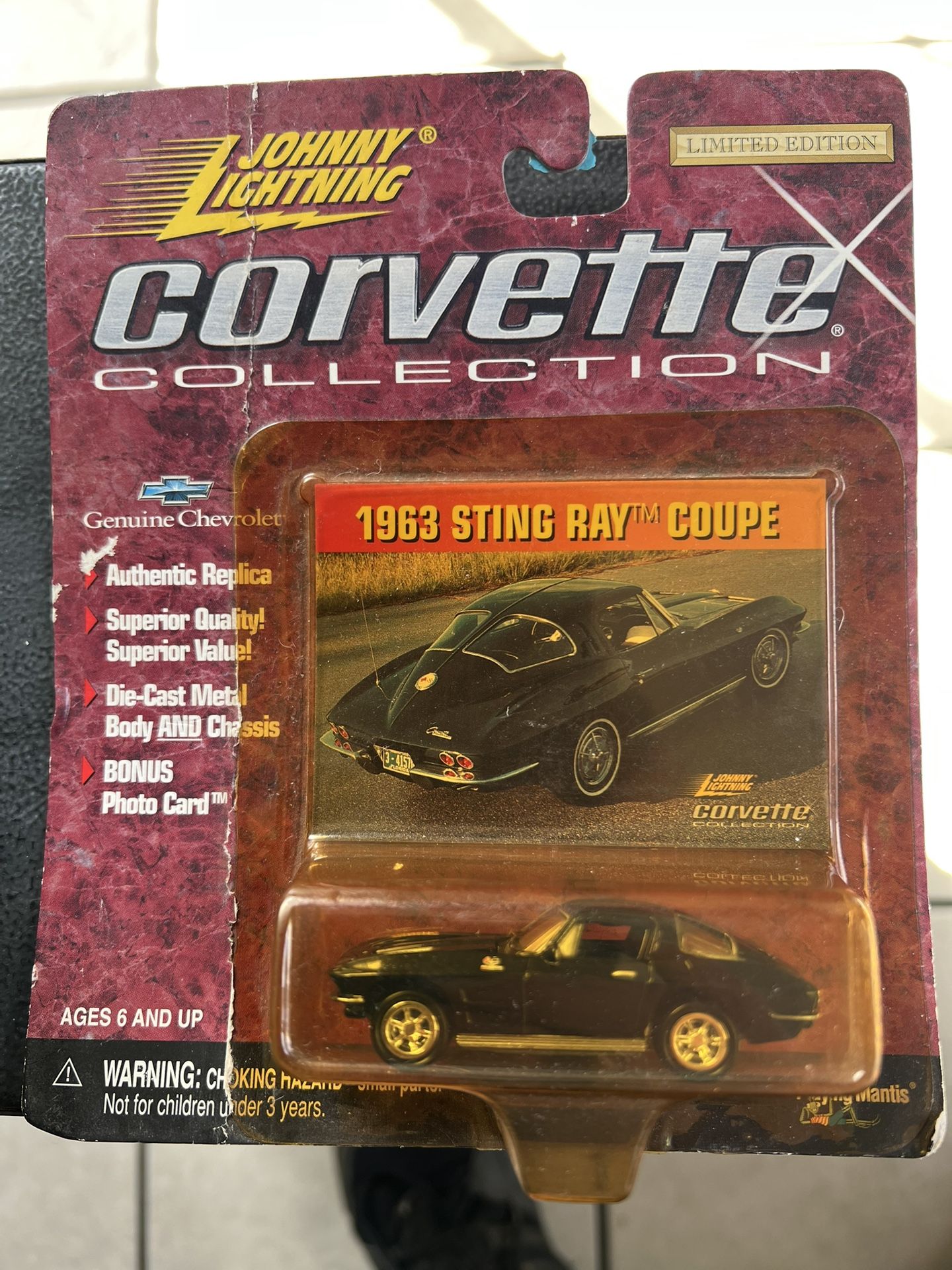 Corvette Johnny Lightning 1963 Sting Ray Coupe