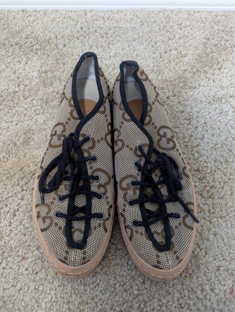 Gucci Size 10