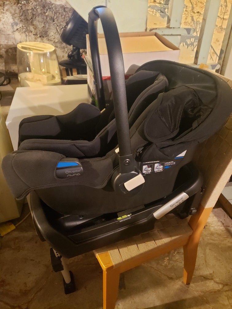 Nuna Bugaboo Turtle One Carseat