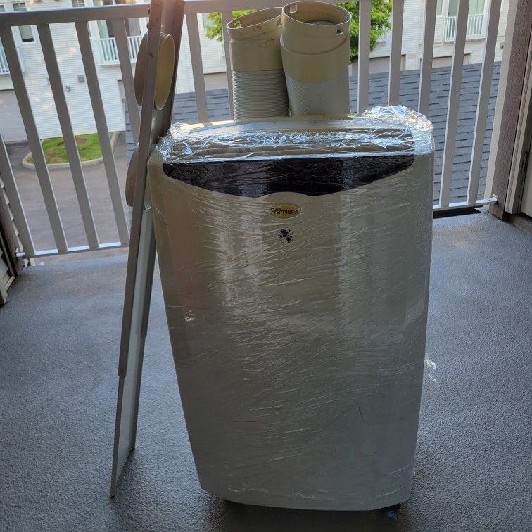 Danby Premiere 1200 Btu Air-conditioner