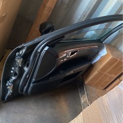W221 S550 Door
