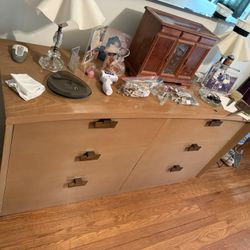 Mid-Century Modern MCM Bedroom Set Dresser Highboy Night Table Queen Bed Frame
