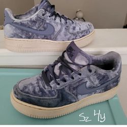 Kids Nike Air Force Ones Velvet