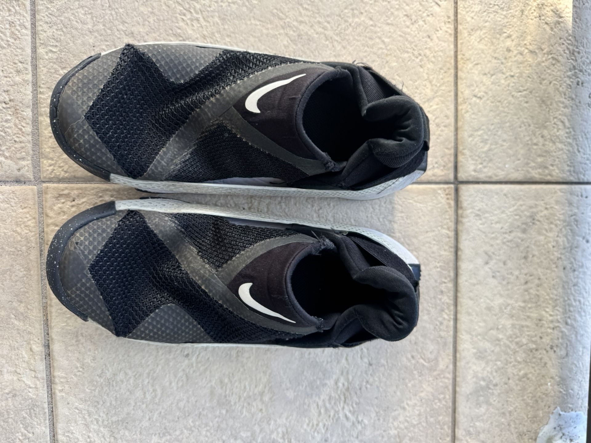 Nike Go FlyEase Triple Black Slip On