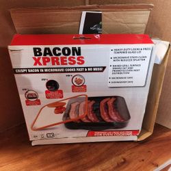 Bacon Xpress Microwavable Bacon Crisper