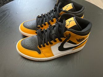 Air Jordan 1 Retro 'Yellow Ochre'