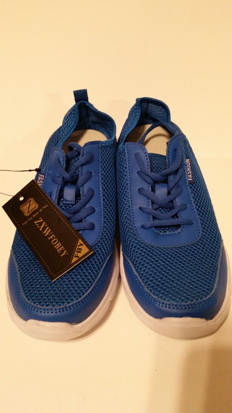 ZXWFOBEY Men's Size 7.5 Shoes