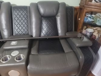 Curve shower rod