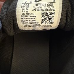 Nike Black Women’s Sneakers