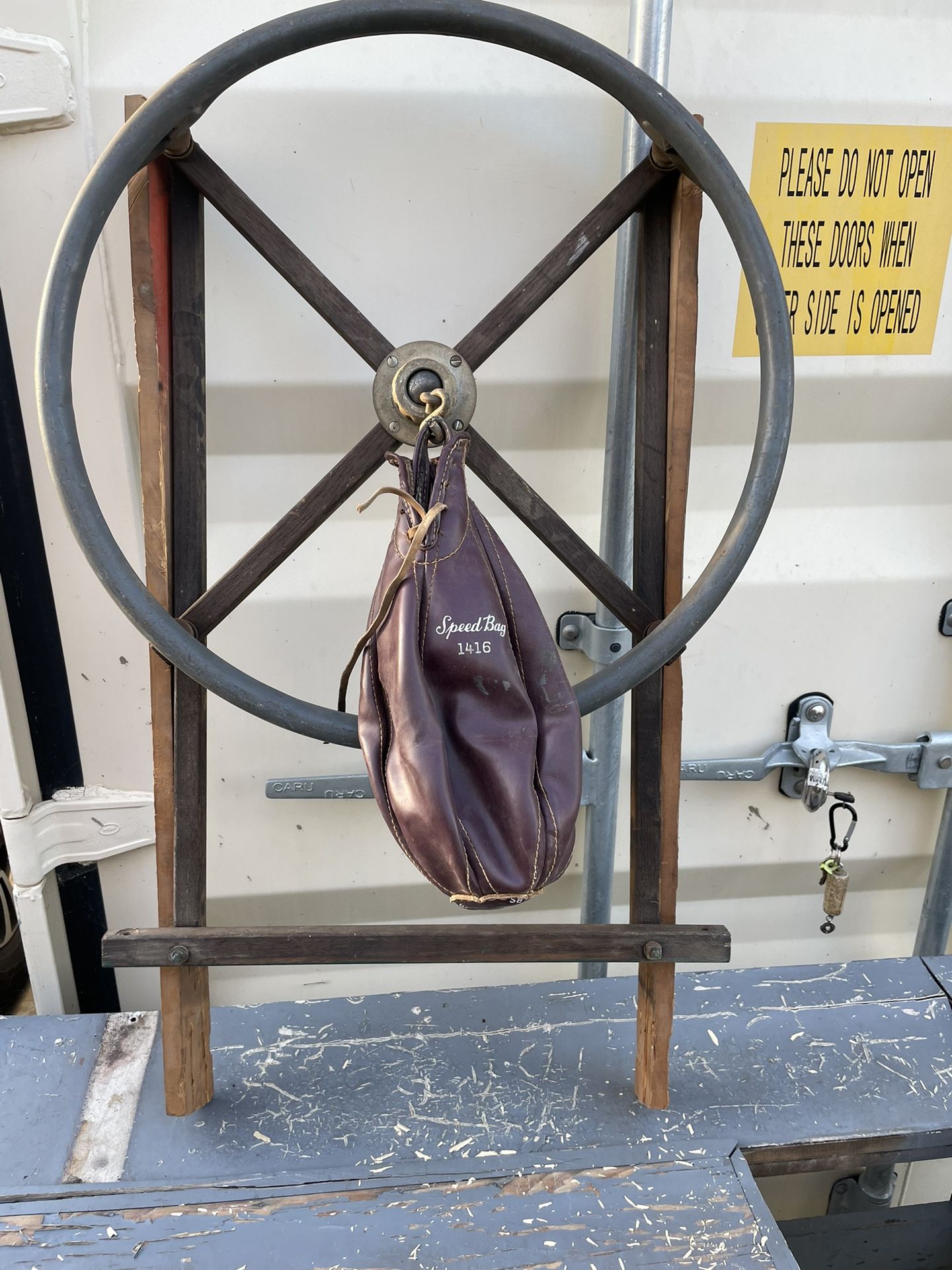 Speed Punching Bag, 1416