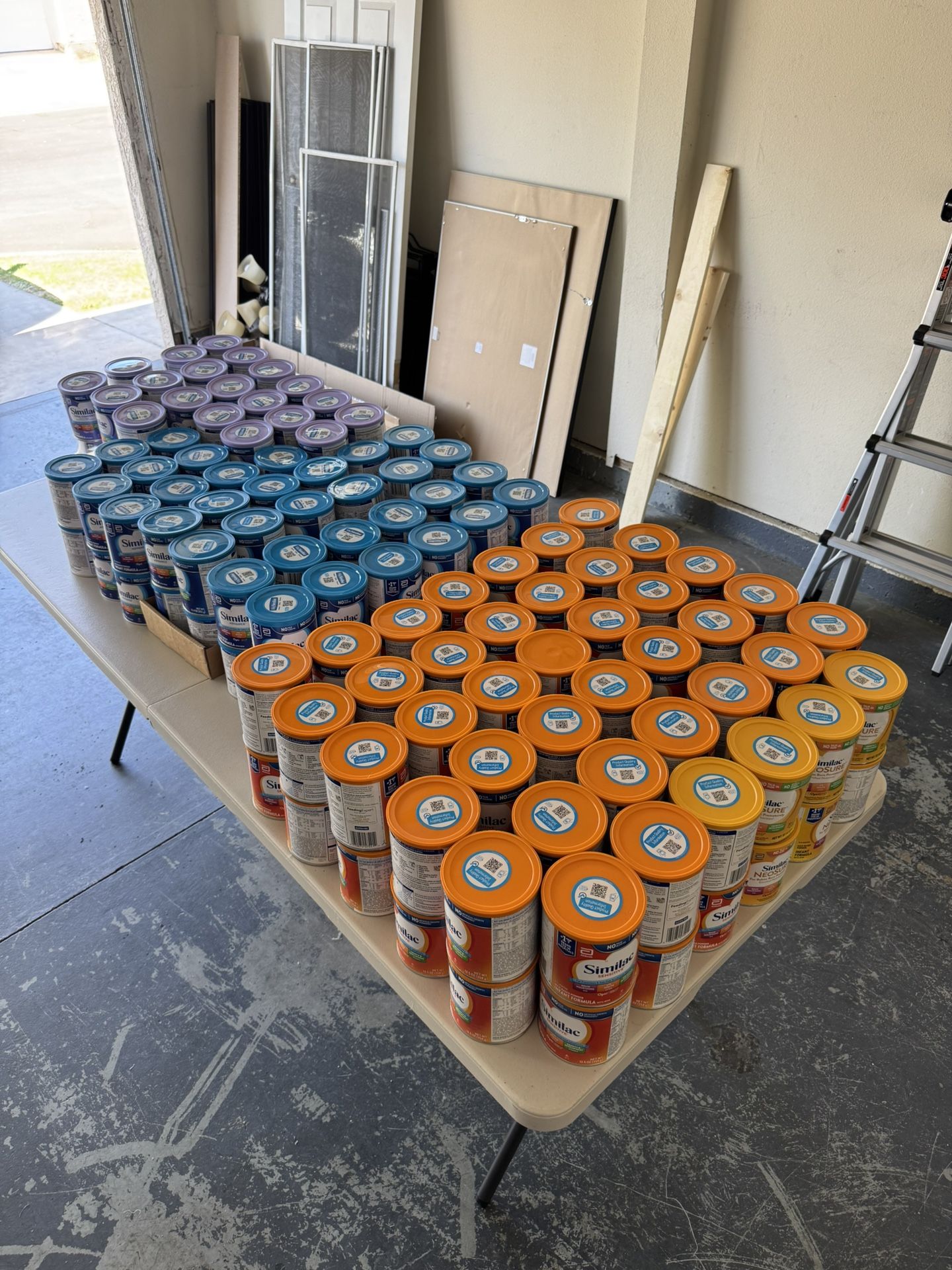 191 Cans of Similac Bulk Sale