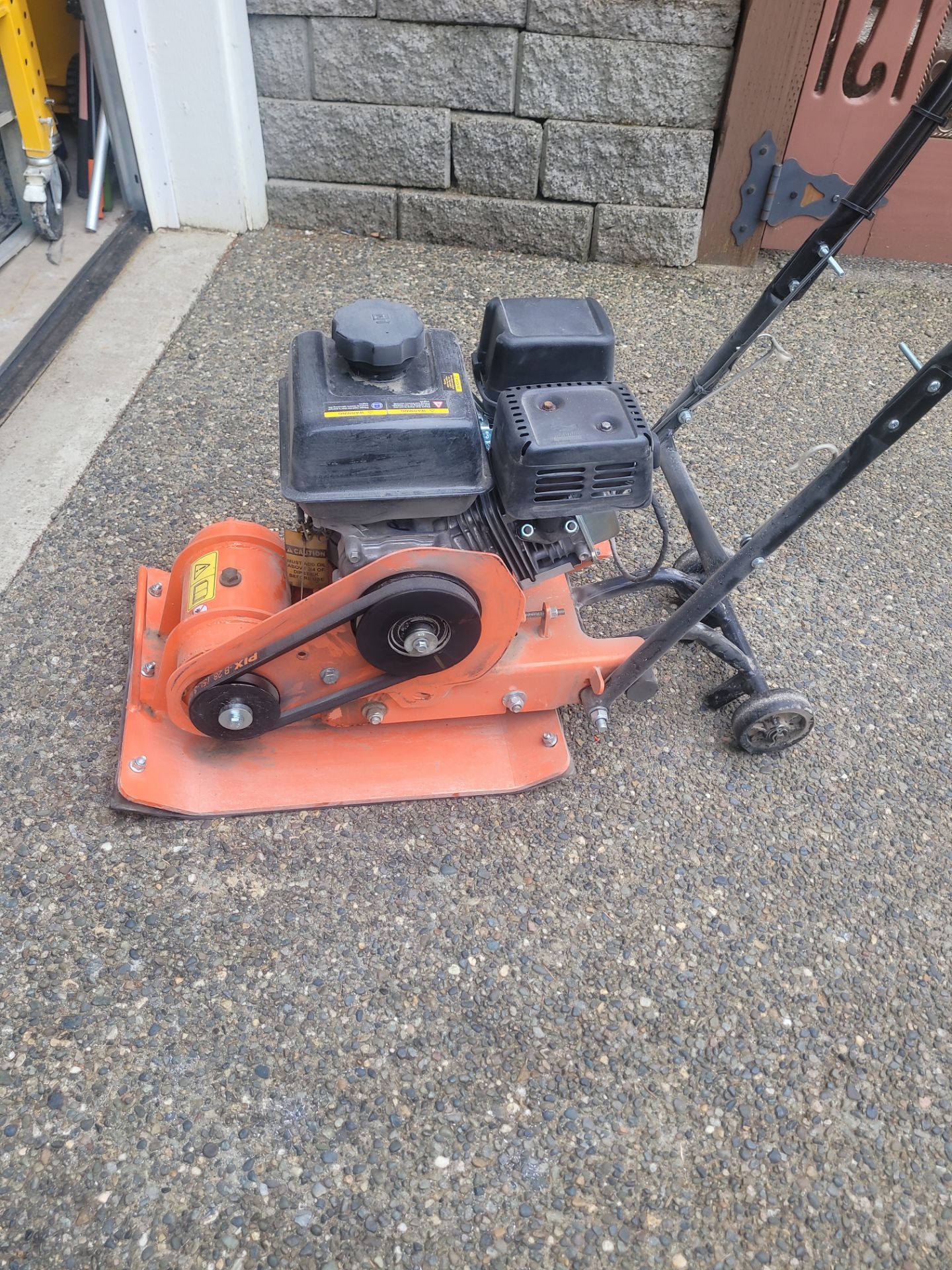 Plate compactor