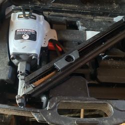 Tiger claw hidden Deck fastener installation gun