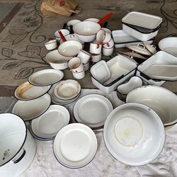 Vintage enamel ware, pots, cups, plates and trays