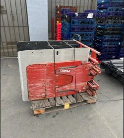 Bolzoni 9,000 lbs Class Forklift Clamp Attachment