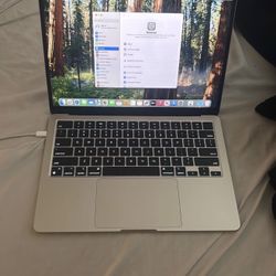 Apple MacBook Air 13 Inch M2 Chip 10/10 Condition 12 Cycle Count Wasn't Used 16ram 256gb Flash Hard Drive Warranty Til April 2026