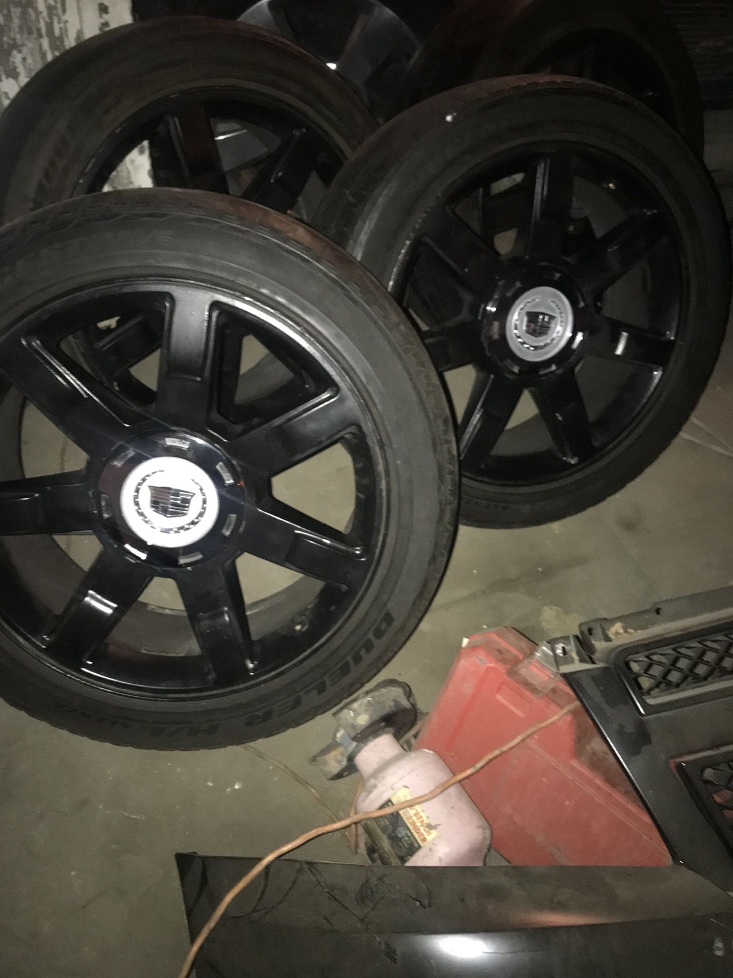 22 inch Cadillac Escalade rims and tires oem sale or trade