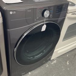 New Scratch And Dent LG Dryer. 1 Year Warranty 