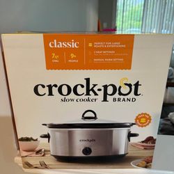 Crock-Pot 7-Quart Slow Cooker (Brand New, Unopened)