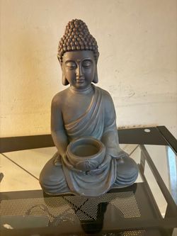 Buddha statue