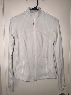 LULULEMON WHITE DEFINE JACKET