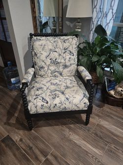 Beautiful SET of Chairs $400