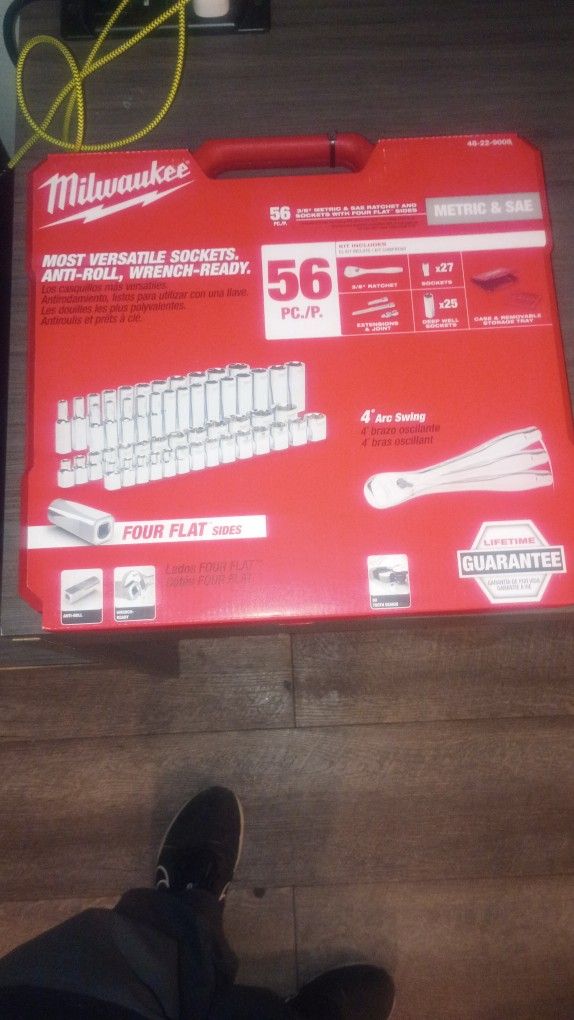 Milwaukee 56 Piece Metric & SAE