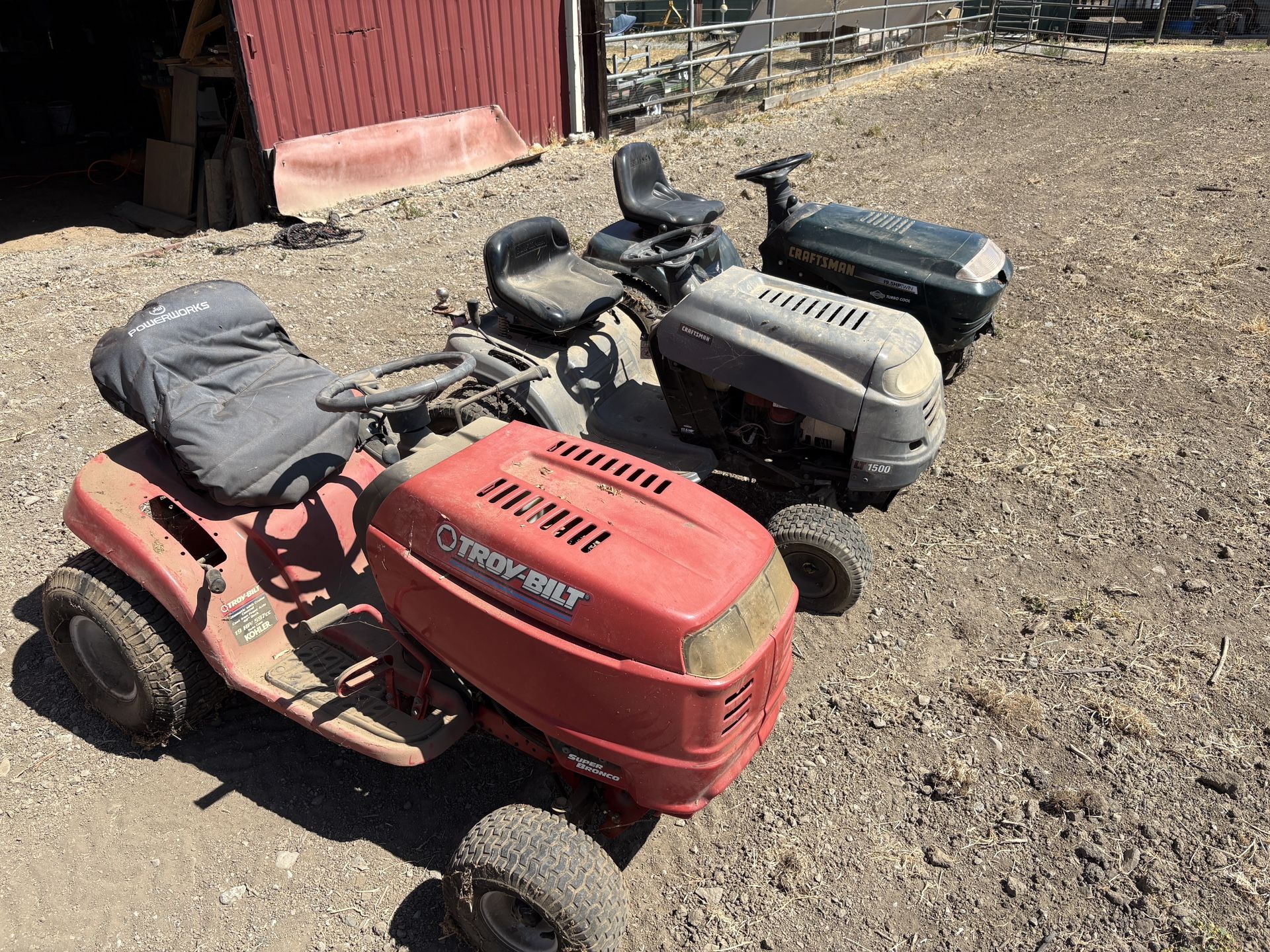 Mowers Without Cutting Platforms