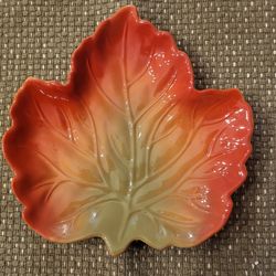 Better Homes &Gardens Heritage Collection Fall Dessert Plates. Set Of 10