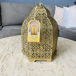 Decorative Candle Lantern (Gold) - New