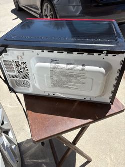 Walmart Countertop Microwave Oven 700W