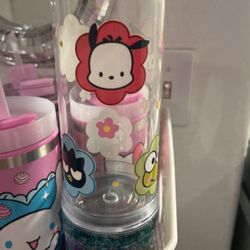 Sanrio 20oz Cup $18 Glass Libby Cup New