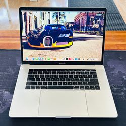 Apple MacBook Pro 15” 2018 TouchBar 6-Core i7 16GB 500GB Radeon Pro 560X Graphics