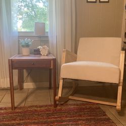Vintage Elegance for Your Home!