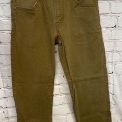 Boy’s size 12R Levi’s Signature athletic fit khakis