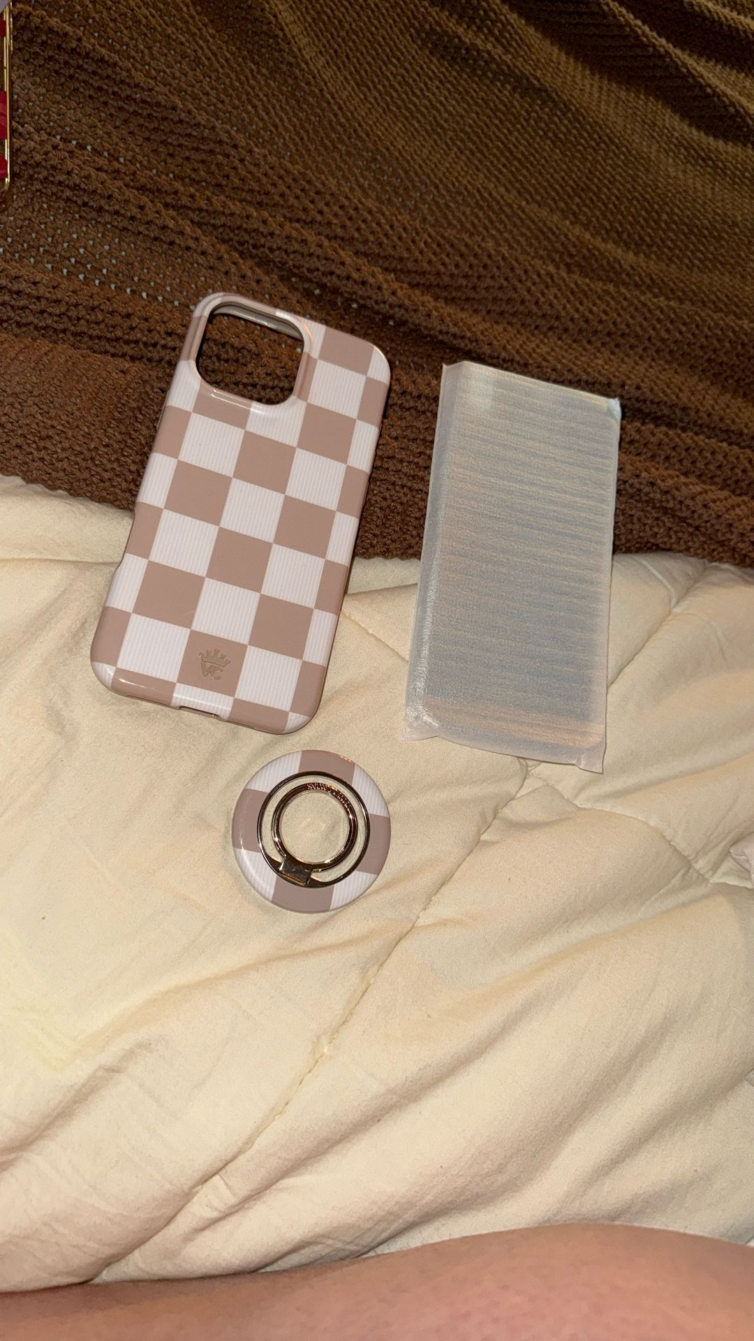 Velvet Caviar 16 Pro Max Case