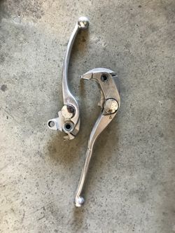 Stock 2006 CBR 1000 levers