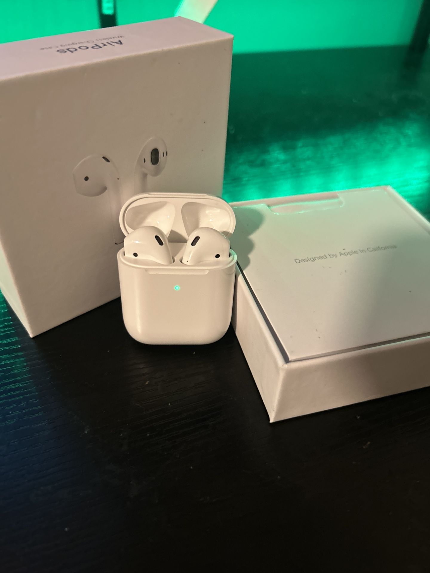 AirPods