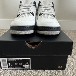 Air Jordan 4 