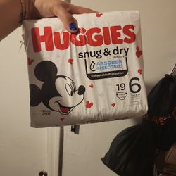 Huggies 6
