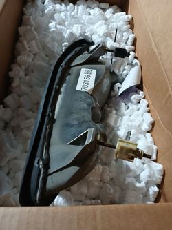 Pontiac Grand Am headlight assembly