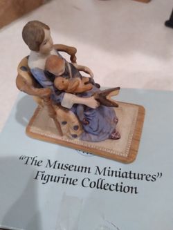 Norman Rockwell Miniatire Figurine