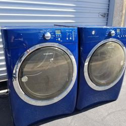 Electrolux Washer And Gas Dryer 