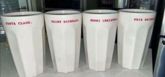 RAE DUNN MELAMINE 4 SET CHRISTMAS TUMBLERS